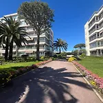 2P Front De Mer Bocca Cabana
