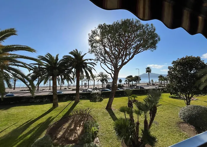 2P Front De Mer Bocca Cabana