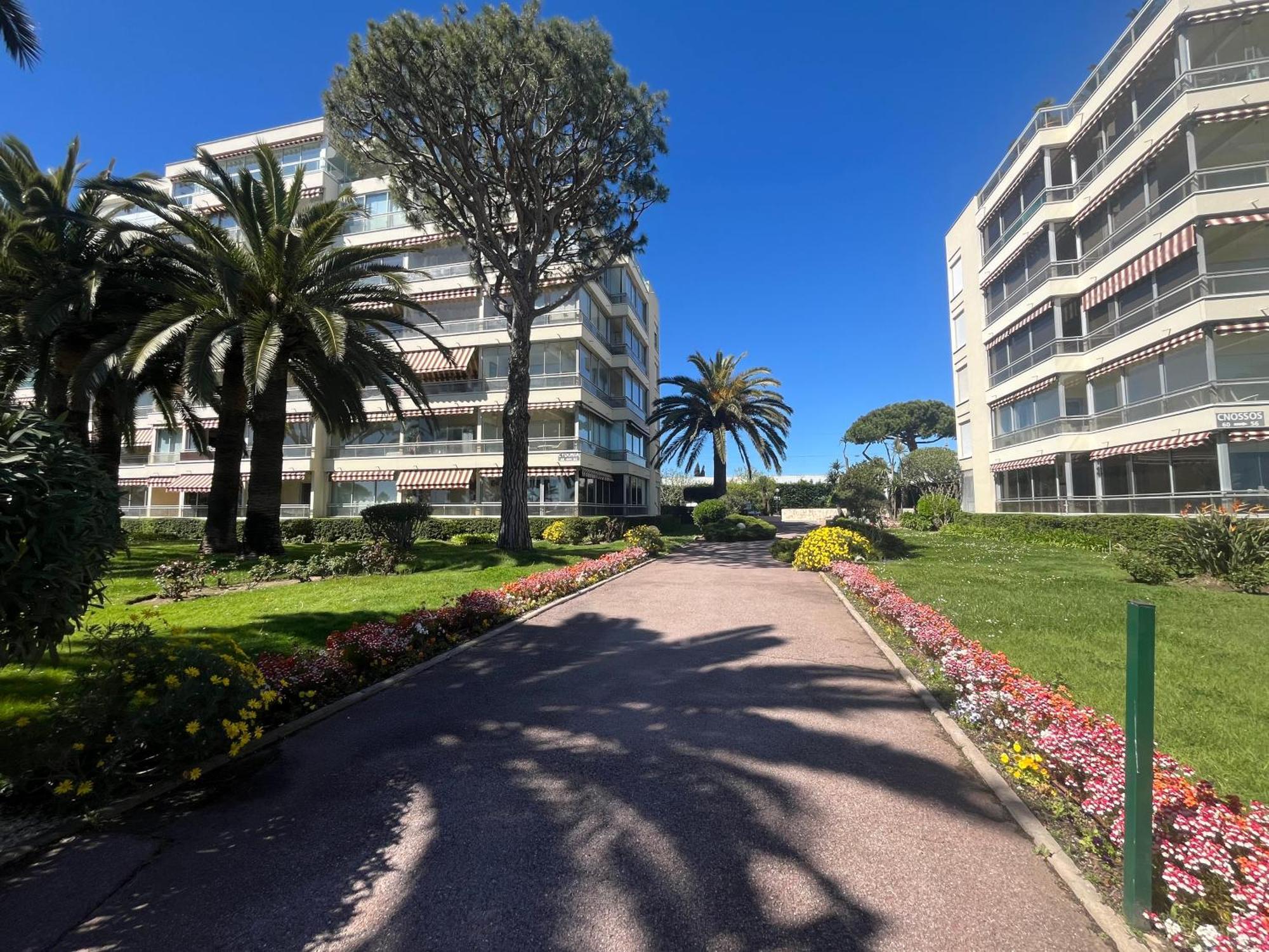 Apartment 2p Front De Bocca *